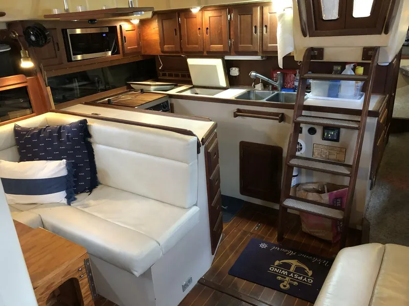 Slide: The Image of Catalina Morgan Classic 41 1988 - 5075329