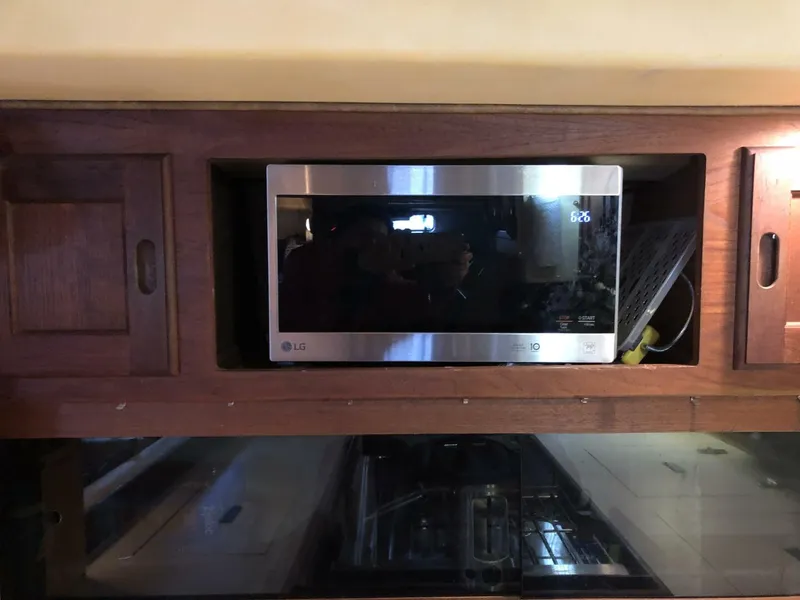 Slide: The Image of Catalina Morgan Classic 41 1988 - 5075340