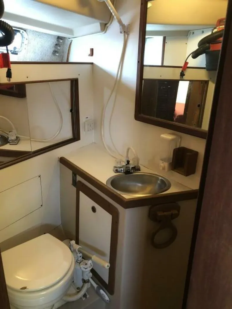 Slide: The Image of Catalina Morgan Classic 41 1988 - 5075346