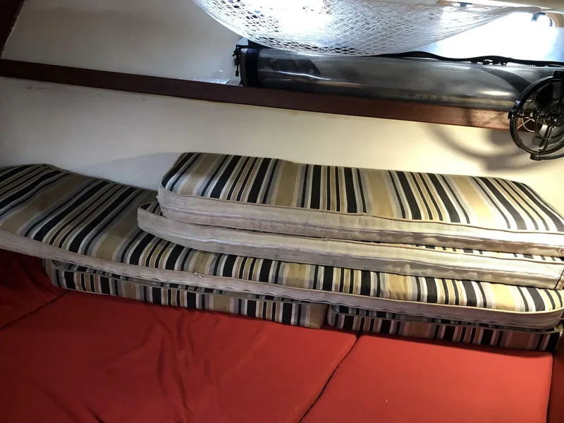 Slide: The Image of Catalina Morgan Classic 41 1988 - 5075347