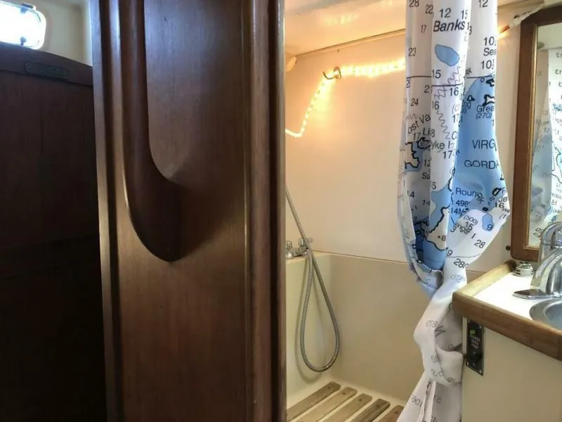 Slide: The Image of Catalina Morgan Classic 41 1988 - 5075357