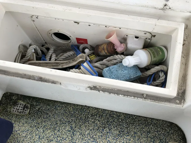 Slide: The Image of Catalina Morgan Classic 41 1988 - 5075376