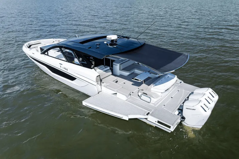 Slide: The Image of Cruisers 50 GLS 2025 - 5299858