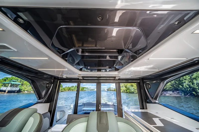 Slide: The Image of Galeon 435 GTO 2025 - 41