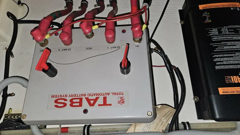 Slide: The Image of Chris-Craft 320 Express Cruiser 1998 - 5866993