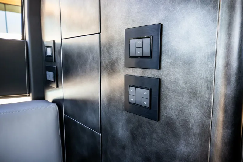 Slide: The Image of Pershing GTX80 2025 - 5080128