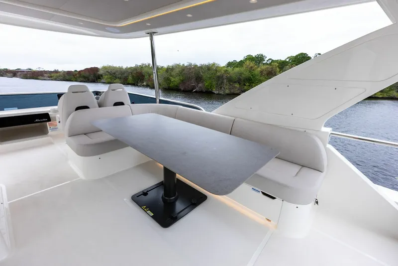 Slide: The Image of 2026 Absolute 62 Navetta NEW - 5998971