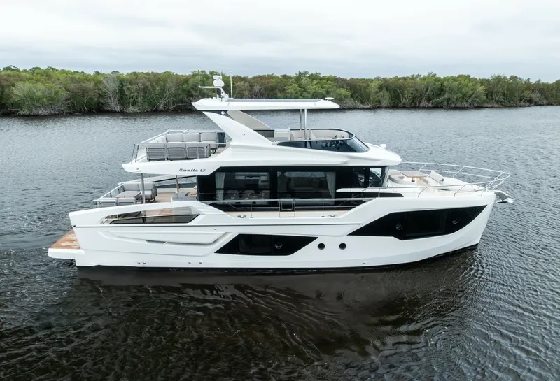 The Image of 2026 Absolute 62 Navetta NEW - 6710716