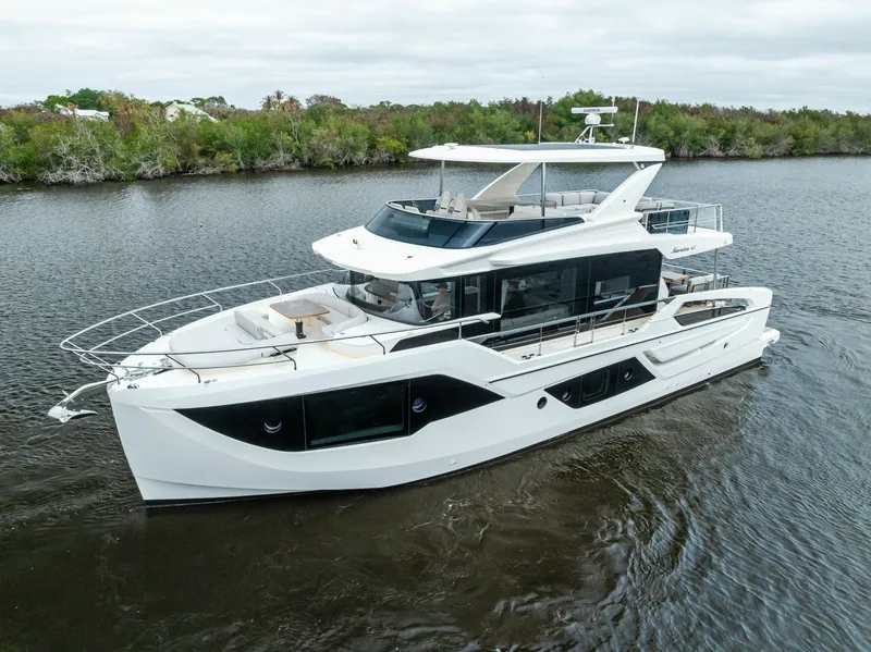 Slide: The Image of 2026 Absolute 62 Navetta NEW - 5999087