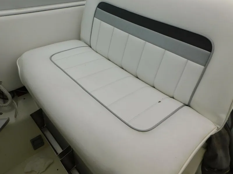 Slide: The Image of Sea Ray 310 Amberjack 1993 - 5082007