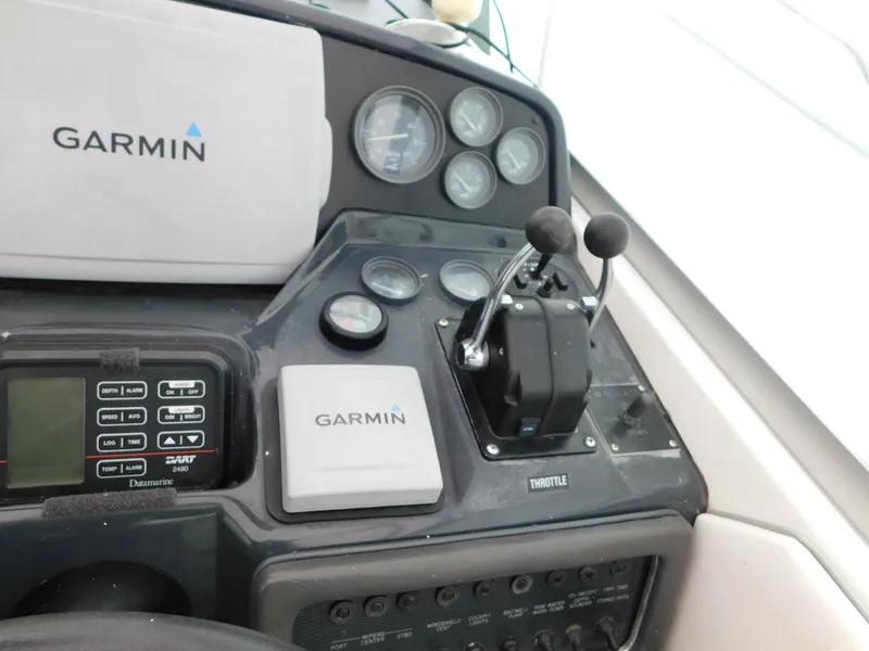 Slide: The Image of Sea Ray 310 Amberjack 1993 - 5082009