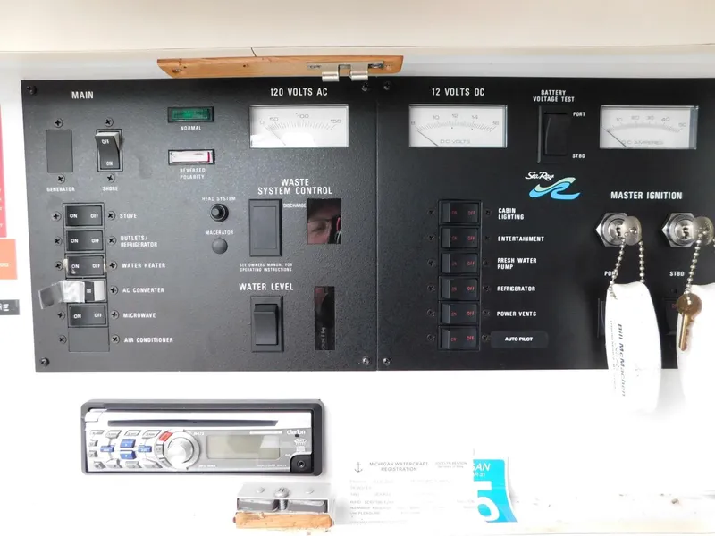 Slide: The Image of Sea Ray 310 Amberjack 1993 - 5082029