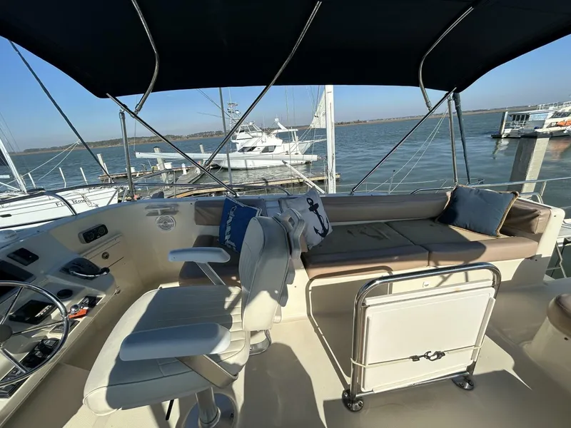 Slide: The Image of 40' Mainship flybridge starboard - 5082263
