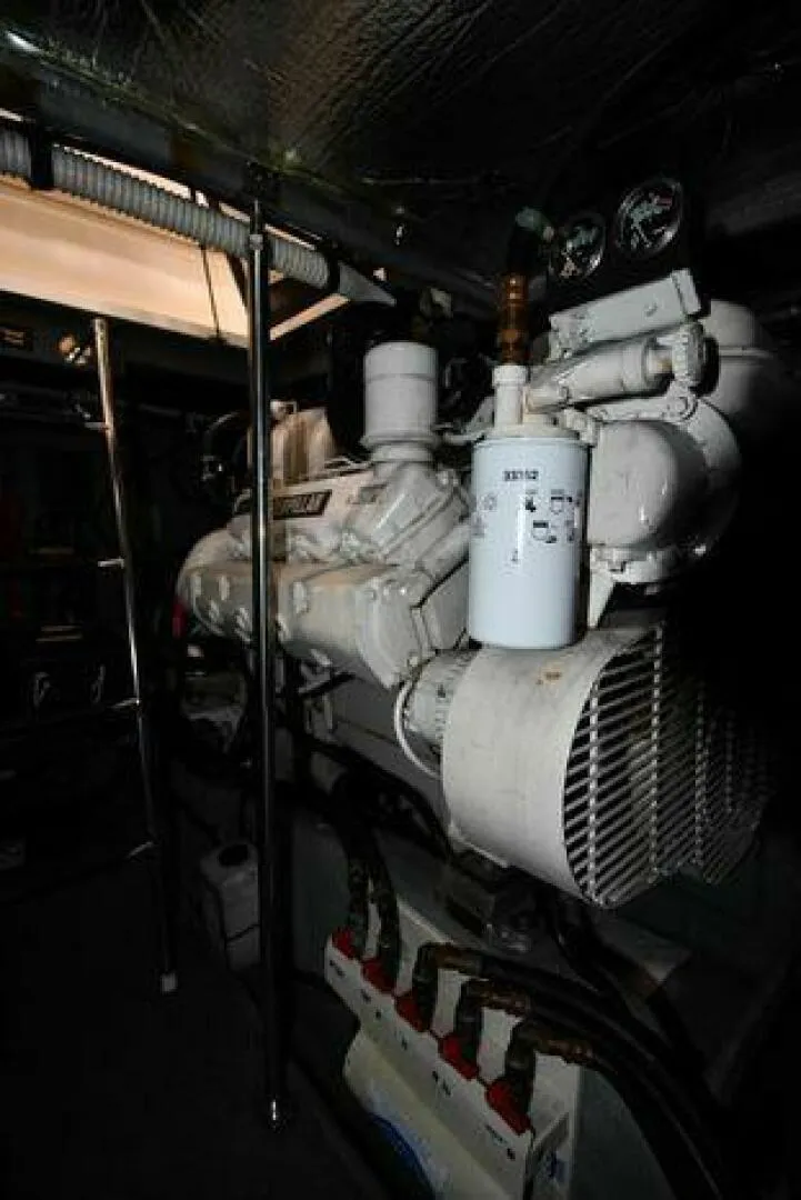 Slide: The Image of Sea Ray 460 Sundancer 2000 - 5083590