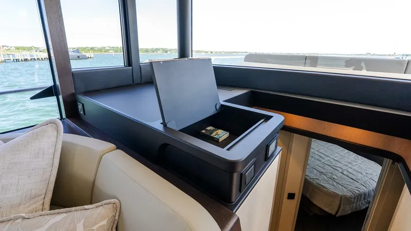 Slide: The Image of Absolute Navetta 53 2026 - 5618817