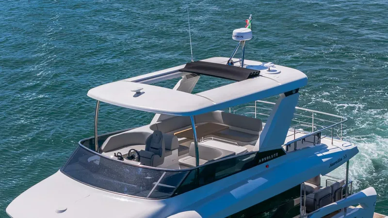 Slide: The Image of Absolute Navetta 53 2026 - 5618842