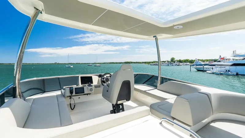 Slide: The Image of Absolute Navetta 53 2026 - 5618788