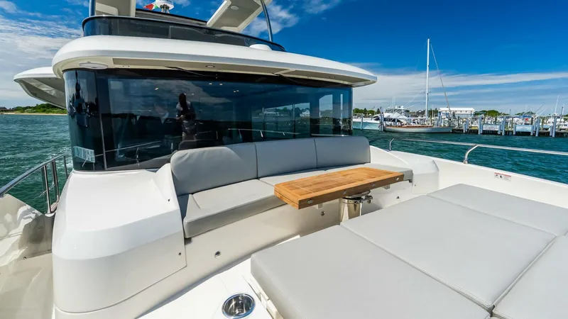 Slide: The Image of Absolute Navetta 53 2026 - 5618810