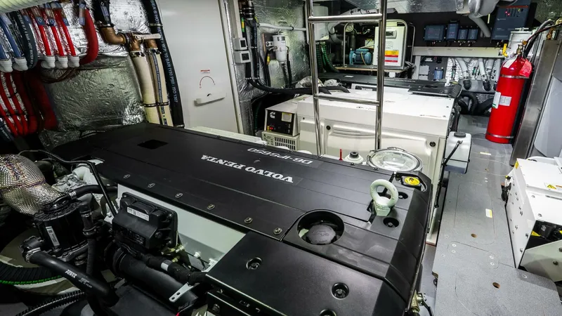 Slide: The Image of Absolute Navetta 53 2026 - 5618836