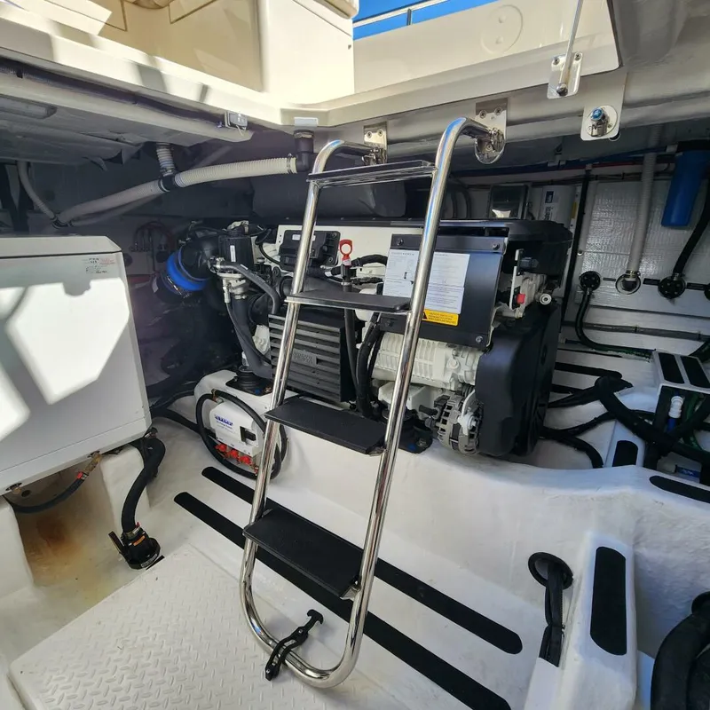 Slide: The Image of Sabre 45 Salon Express 2023 - 5084952