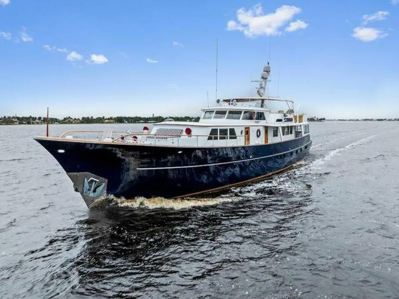 Slide: The Image of Burger 310C 1973 - 5085289