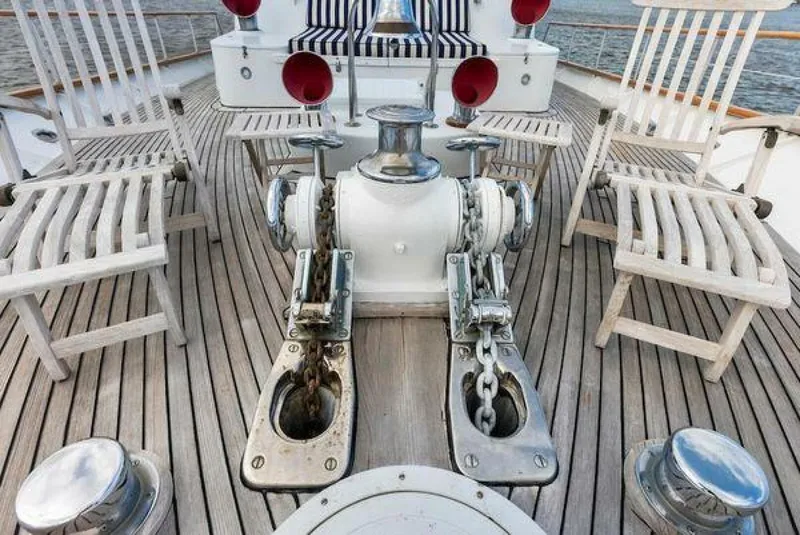 Slide: The Image of Burger 310C 1973 - 5085331