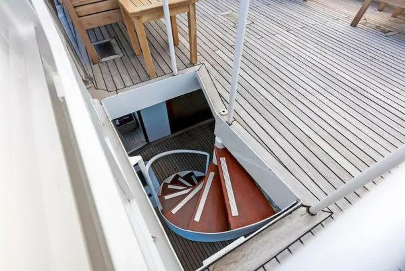 Slide: The Image of Burger 310C 1973 - 5085346