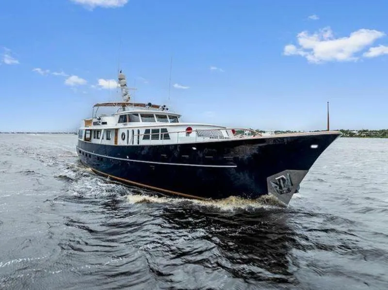 Slide: The Image of Burger 310C 1973 - 5085291