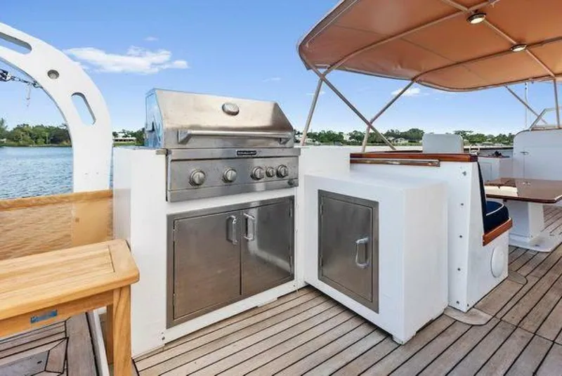 Slide: The Image of Burger 310C 1973 - 5085354