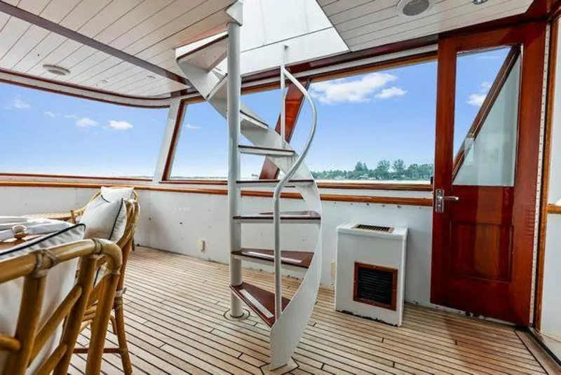 Slide: The Image of Burger 310C 1973 - 5085396