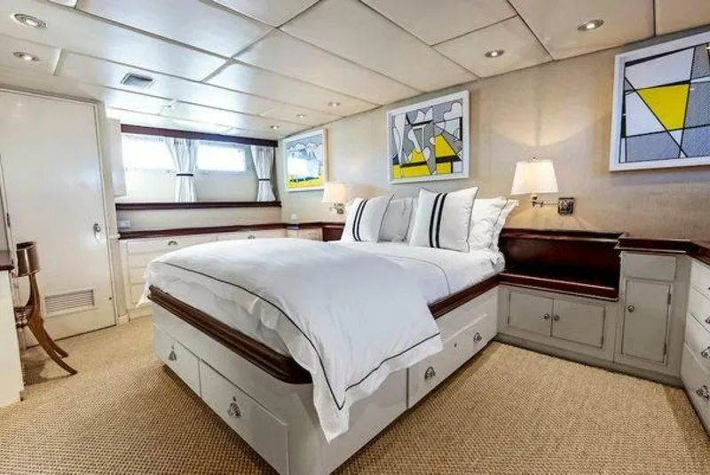 Slide: The Image of Burger 310C 1973 - 5085418