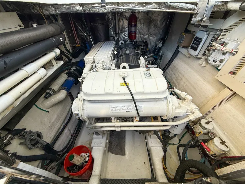 Slide: The Image of 2013 Horizon PC60 - Engine Room - 5125797