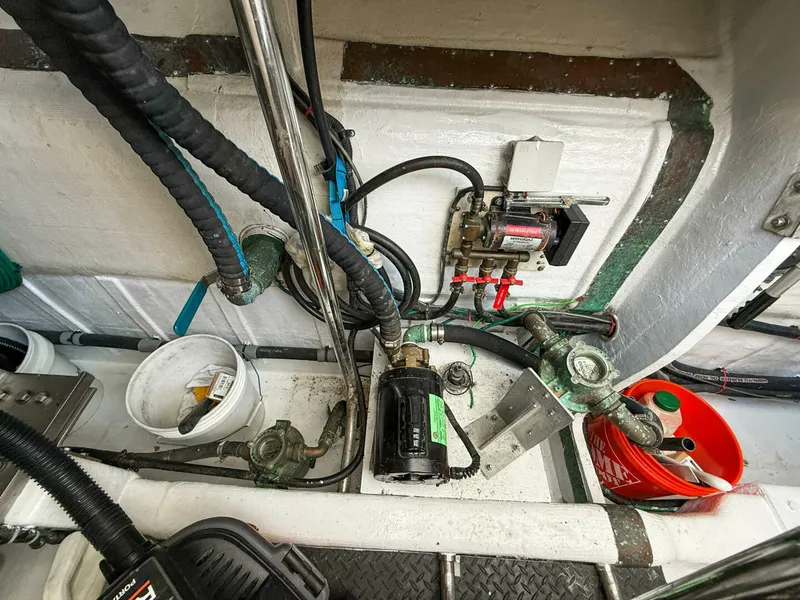 Slide: The Image of 2013 Horizon PC60 - Engine - 5125807