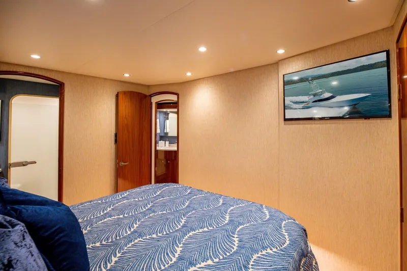Slide: The Image of Master Stateroom - 5086618