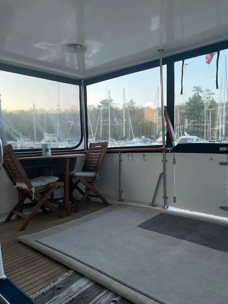 Slide: The Image of Marine Trader 47 Cockpit Motor Yacht 1989 - 5086732