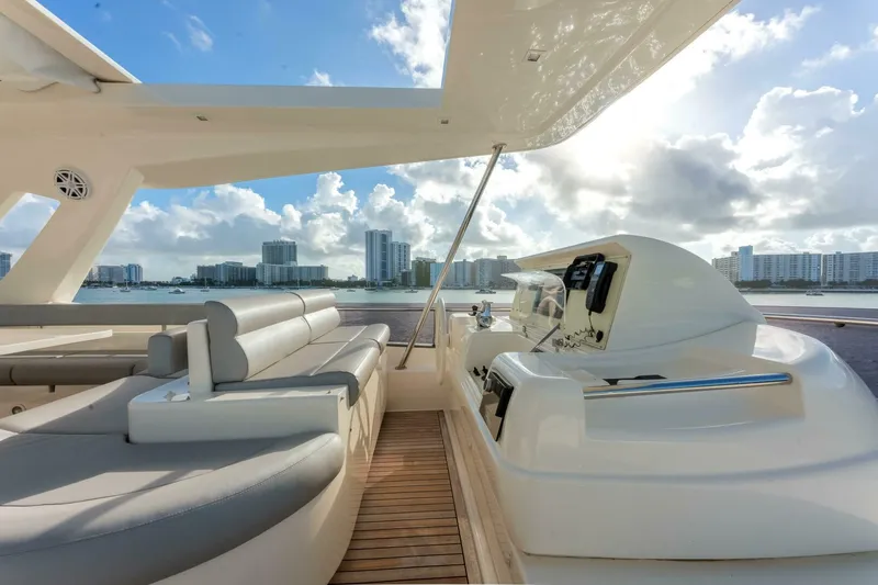 Slide: The Image of Ferretti 870 2014 - 5087556