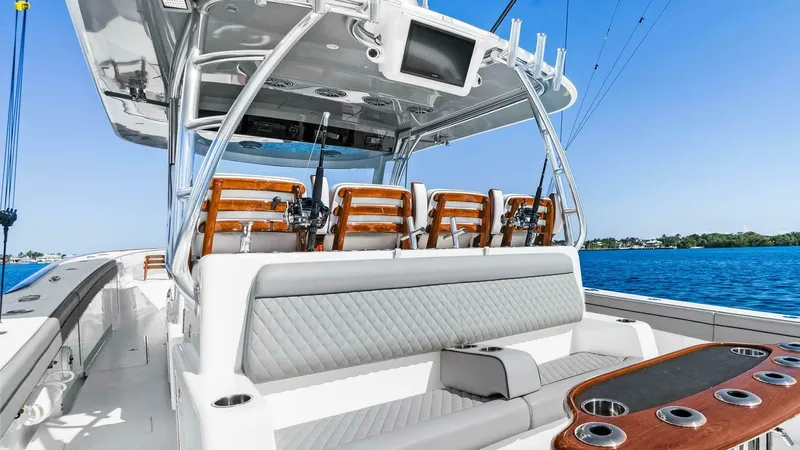 Slide: The Image of Valhalla Boatworks 46 2023 - 5087912