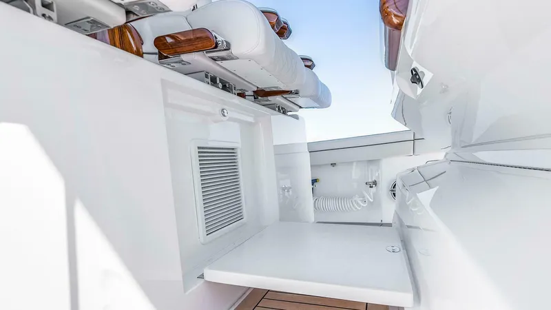 Slide: The Image of Valhalla Boatworks 46 2023 - 5087924