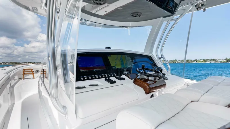 Slide: The Image of Valhalla Boatworks 46 2023 - 5087927