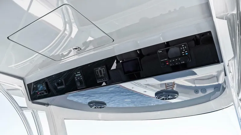 Slide: The Image of Valhalla Boatworks 46 2023 - 5087933