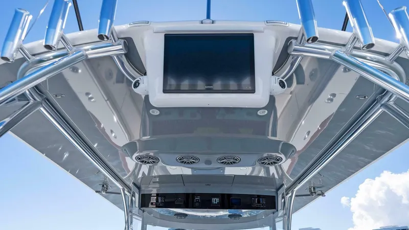 Slide: The Image of Valhalla Boatworks 46 2023 - 5087934