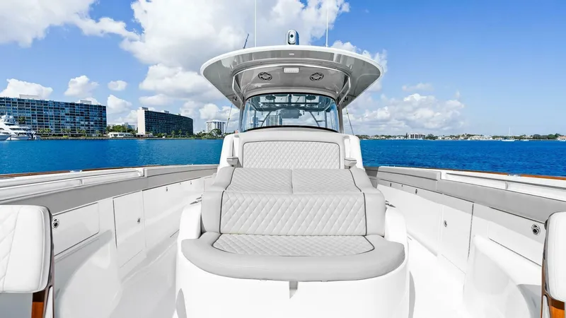 Slide: The Image of Valhalla Boatworks 46 2023 - 5087938