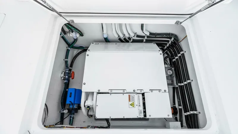 Slide: The Image of Valhalla Boatworks 46 2023 - 5087951