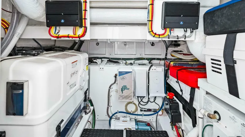 Slide: The Image of Valhalla Boatworks 46 2023 - 5087954