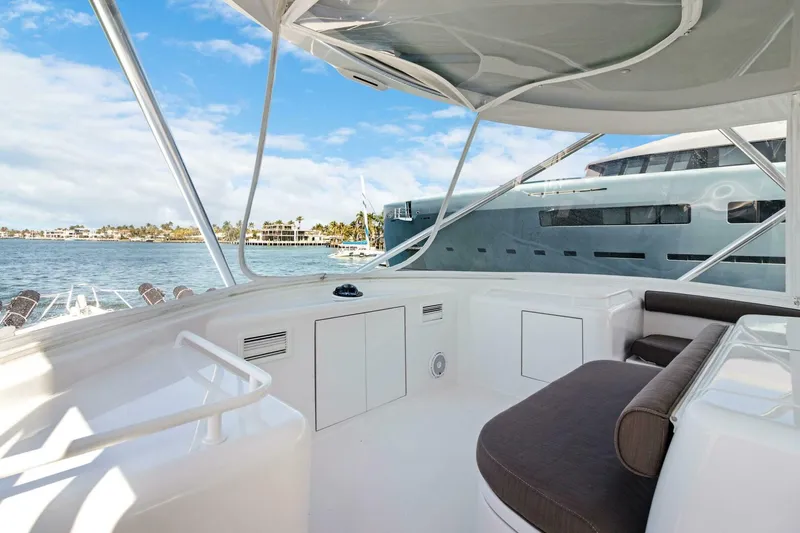 Slide: The Image of Hatteras GT63 2016 - 5089070