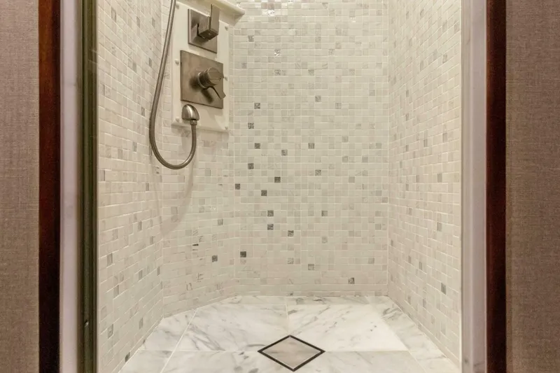 Slide: The Image of Hatteras GT63 2016 - 5089092