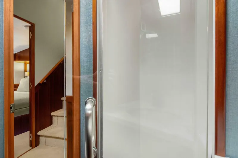 Slide: The Image of Hatteras GT63 2016 - 5089098