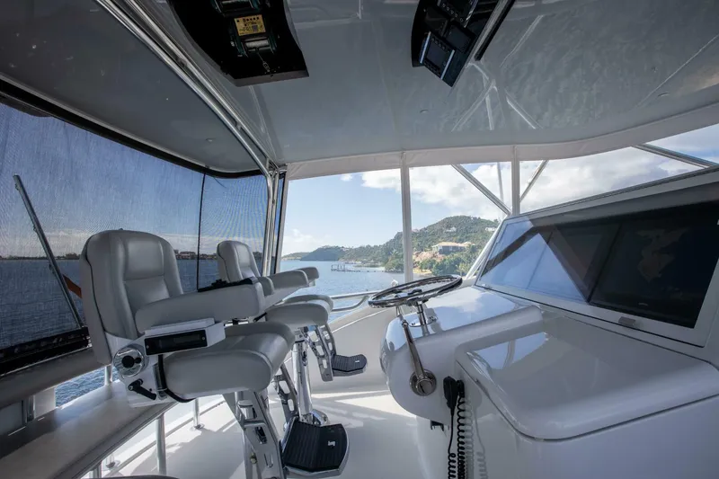 Slide: The Image of Hatteras GT63 2016 - 5089120