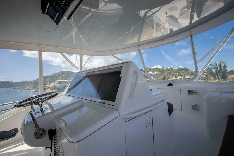 Slide: The Image of Hatteras GT63 2016 - 5089121