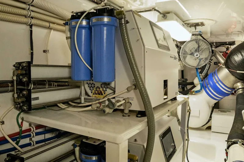 Slide: The Image of Hatteras GT63 2016 - 5089126